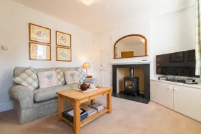 Wainstones, North Church Street, Bakewell - Image 3