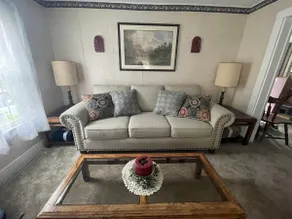 Entire Home - Near Downtown - 3 min. to all Venues - Image 2