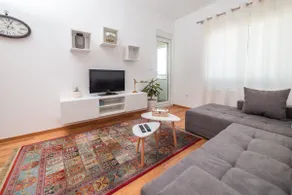 Great view apt, close to city centre+free parking - Image 3