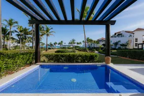 Relaxing & Stylish Private Beach Condo with pool - Image 2