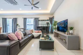 5Bedroom Villa @ Seremban 20pax Netflix Projector Pool - Image 5