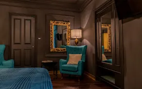 Julina Boutique Standard Suite - Image 2