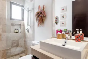 Akumal Adventure Luxury Home at the Beach - Image 4