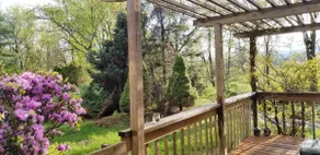 Serene & Spacious Getaway - Image 4