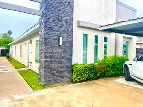 Brand New condo near medical center, A+location - Image 2