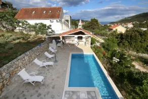 3 bedroom Villa with Pool 15% off all 2026 - Image 3