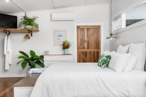 Hidden Valley Guesthouse - Image 4
