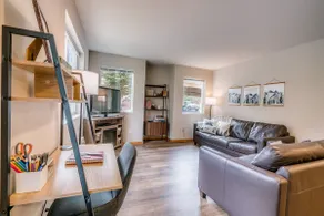 Modern condo across from new Adventure Park - Image 3