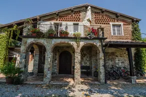 Farmhouse in Barga: ”il Fienile” - Image 2