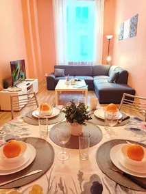 Specious Old Town Family Peachy 2 bedrooms APT - Image 4