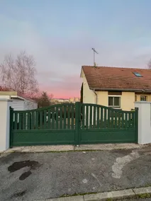 Superb apartment with free parking on site - Image 2