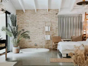 Eli Suites - Suite with private pool - Image 3