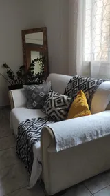 Rena s Home - Image 3