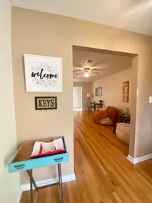 Central 4/3 with 2 Masters, Bonus Space + 4 TVs. - Image 3