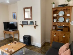 Shop Cottage, peaceful village, scenic location - Image 5