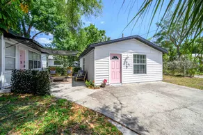 Riverside Heights Guest House - Image 3