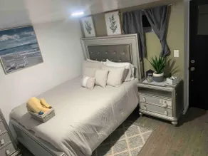 Cozy 2 bedroom basement with living room space - Image 5