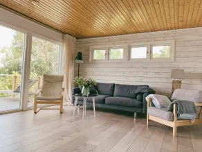 Lygnern House-Lakefront house with panoramic view - Image 2