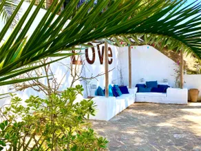 Smukt hus med privat pool, havudsigt og chillout, nær Sa Tuna, Begur. - Image 2