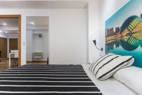 Apartment in Mestalla with a jacuzzi, Wi-Fi, TV and patio - Image 3