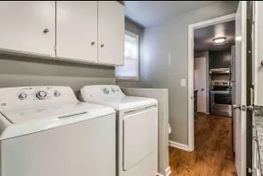 Historic Downtown Retreat, Steps From The Square! - Image 4