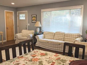 Beautiful ridgetop home close to Uptown Athens! - Image 2