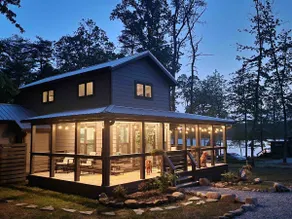 Swordfish Suite DOG friendly- Pup Shed Retreat - Image 2