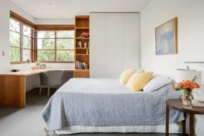 Walk to the Beach from a Leafy Paradise in Mosman - Image 3