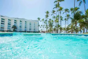 @Marbella Towers | Beach| Pool| Gym| MA-101-RT - Image 3