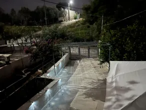Betty garden near the sea - Image 5