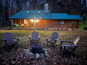 Creekside Cabin in the Mountains - Image 4