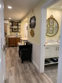 Exceptional Home with A+ Linens walk to town - Image 4