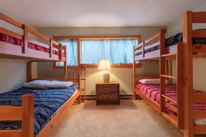 Family Friendly Townhouse 3BR, 3 floors - Image 5