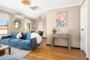 Kal central Pet friendly Aircon in every room - Image 2