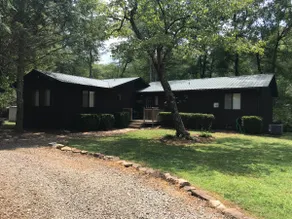 Country River Cabin - Image 4