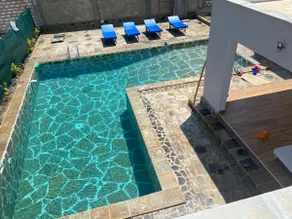 Private Backdoor Villa with big swimming pool and services of chef included - Image 2