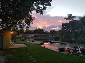La Cassa water front - Image 5