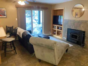 Condo in the Mountains - Image 4