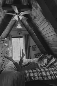 Cozy A-Frame w/ Cedar Hot Tub/ STR 000211 - Image 4