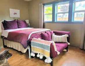 Emerald City Bungalow: 0.7 miles to Hayward Field - Image 3