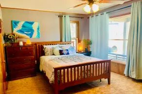 Entire residential home near DFW, sleeps up to 14 - Image 5