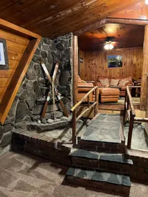 Cozy Cabin with fire pit hot tub centrally located - Image 5