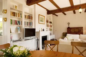 With upscale amenities: Rosengarten vacation home - Image 5