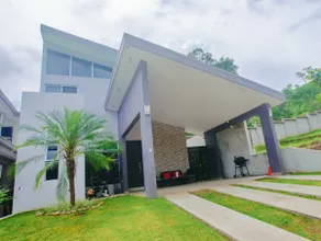 Deluxe,Pool, Security24/7, NearTheBeaches,Airport - Image 3