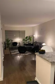 Extended Stay- Quiet Nook in the Heart of Downtown - Image 2