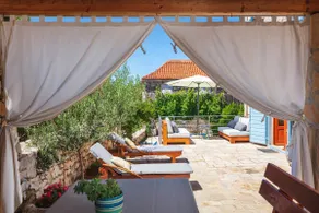 Heritage Villa Near Milna with Private Swimming Pool - Image 5