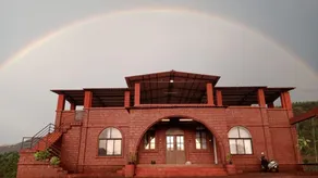 Gulmohar Farm Stay - Image 2