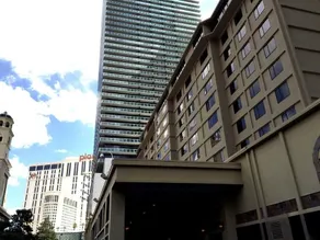 BEST LOCATION on Strip!2B2B StripCondo 3Q+Sfabd J2 - Image 3