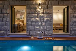 Villa Nika with private heated pool - Image 2