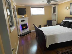 A private Deluxe Suite - Image 3